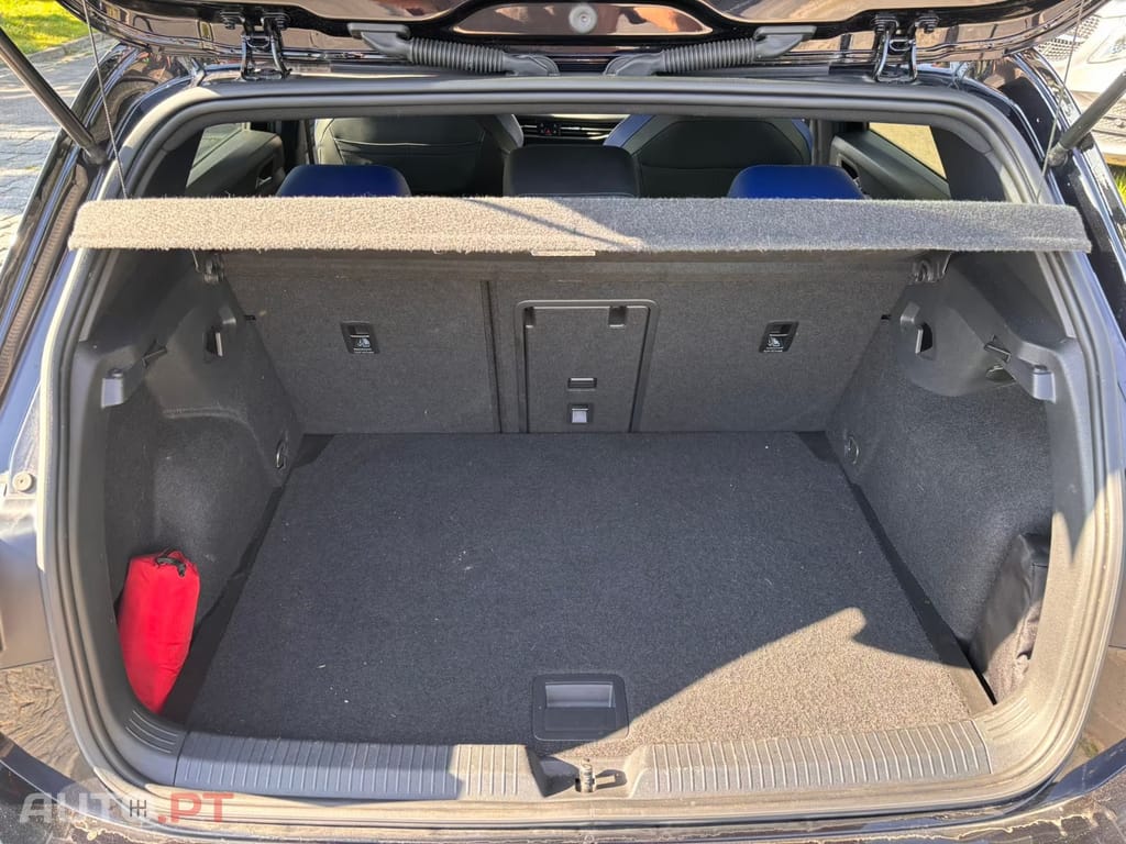 Volkswagen Golf 2.0 TSI R DSG