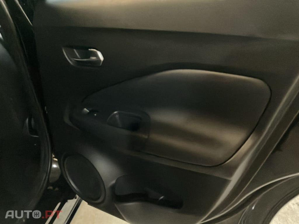 Nissan Juke 1.0 DIG-T 114 N-Connecta