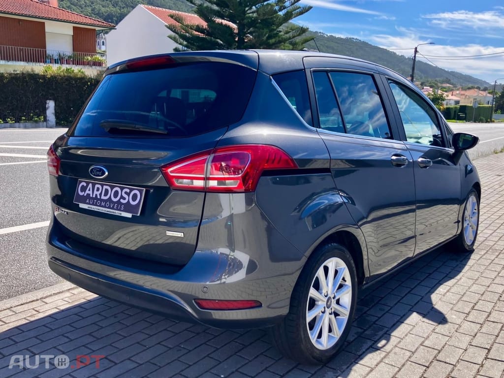 Ford B-Max 1.0 EcoBoost Titanium