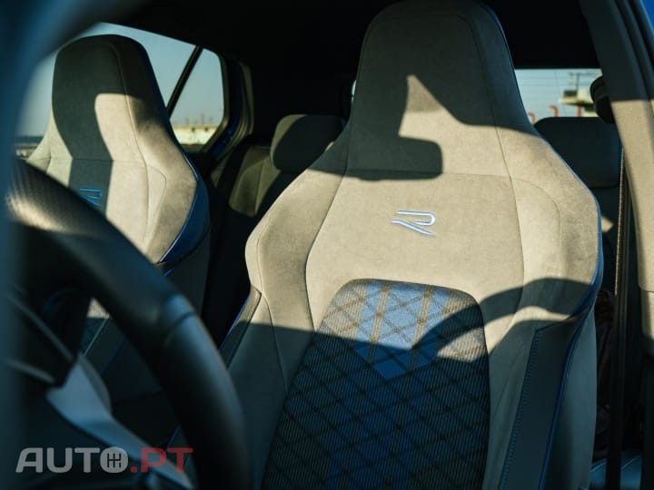 Volkswagen Golf 2.0 TSI R DSG