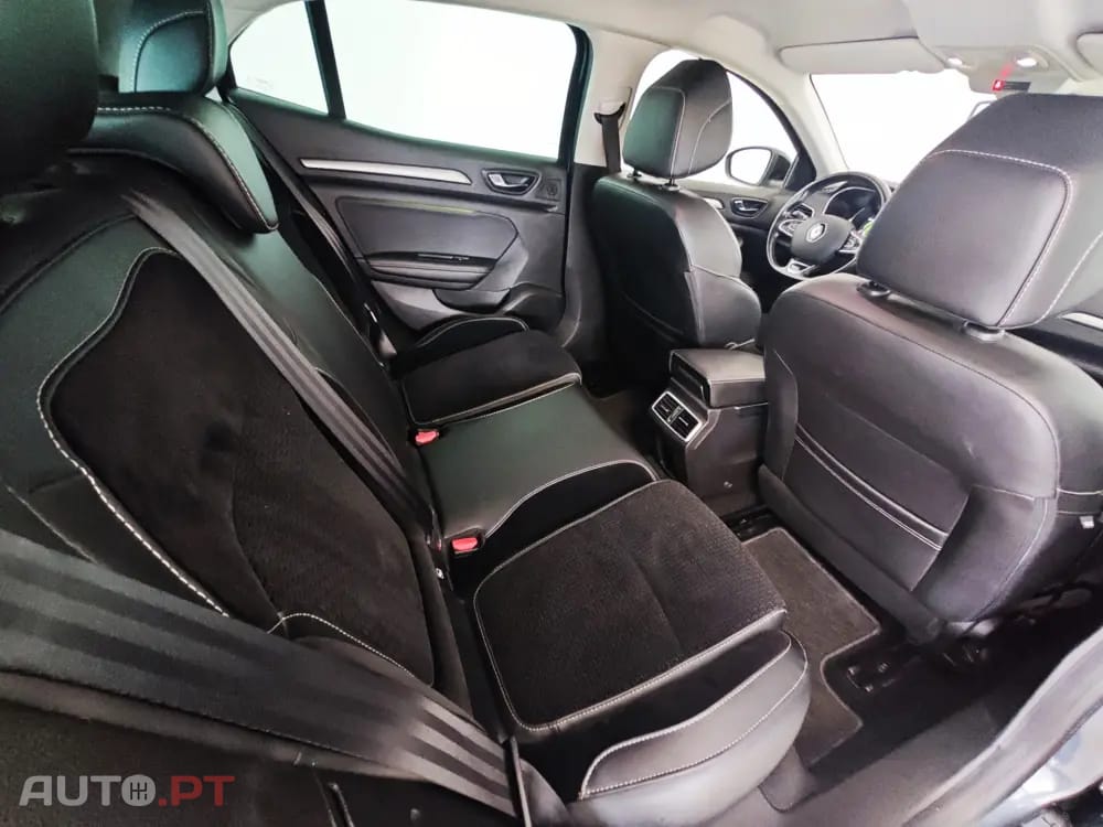 Renault Mégane ENERGY TCe 130 EDC INTENS