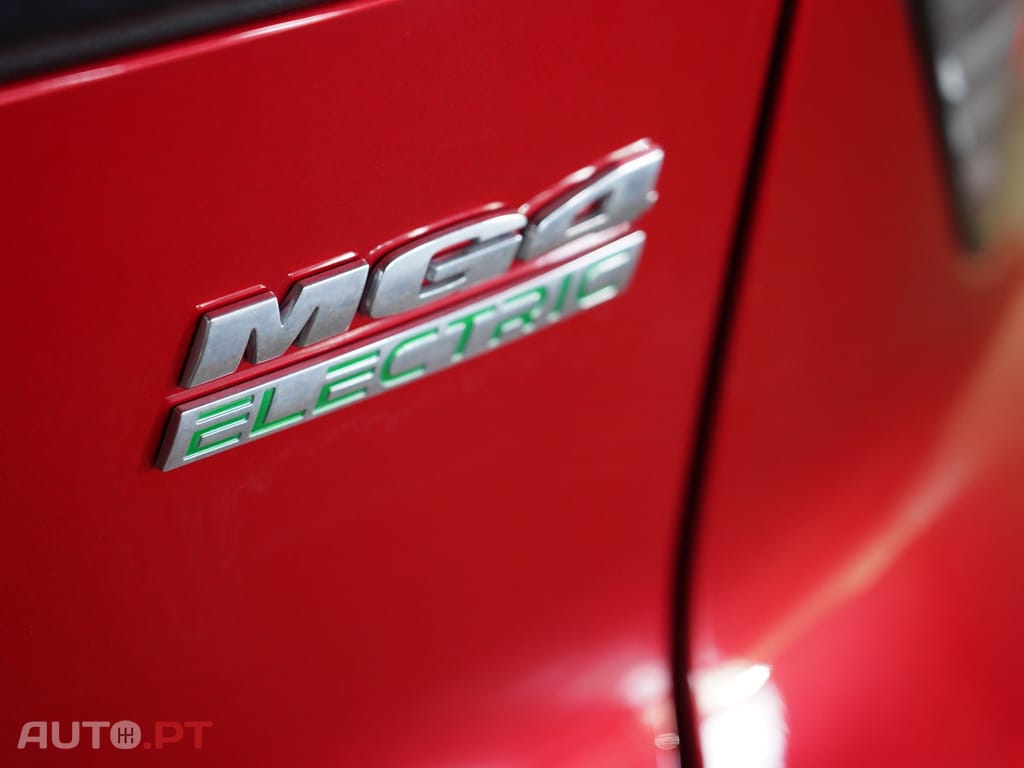 MG MG4 64 kWh Comfort