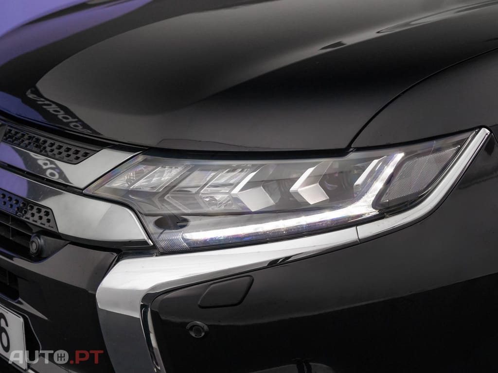 Mitsubishi Outlander 2.4 Instyle