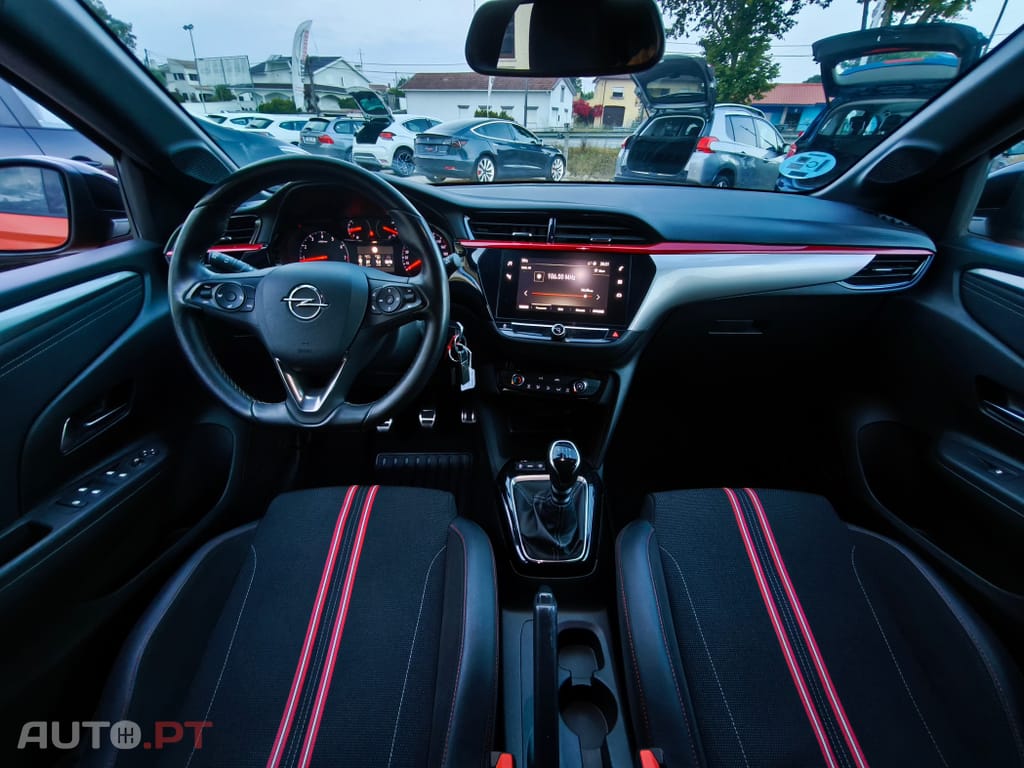 Opel Corsa 1.2 T GS Line