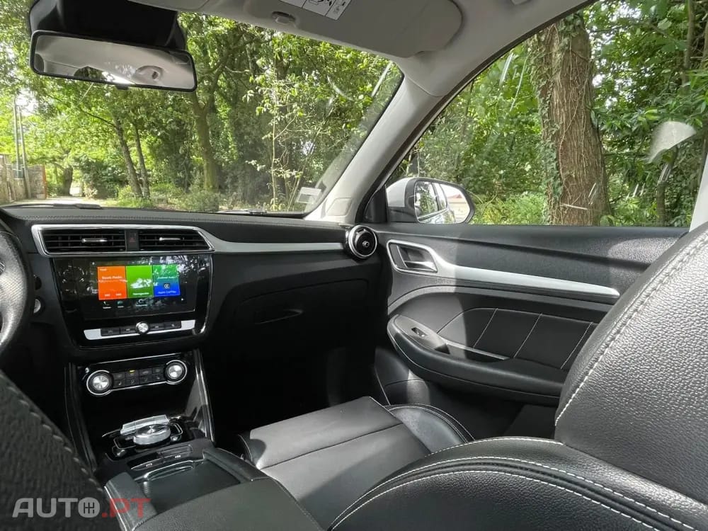 MG ZS Maximal Luxury