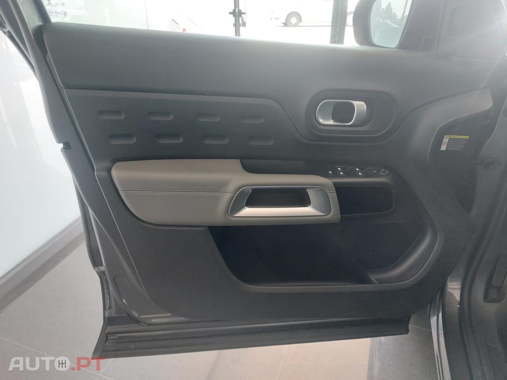 Citroen C5 Aircross 1.2 PureTech C-Series EAT8