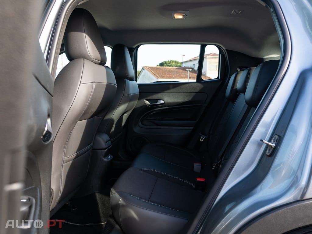 Jeep Avenger 1.2 GSE T3 Altitude