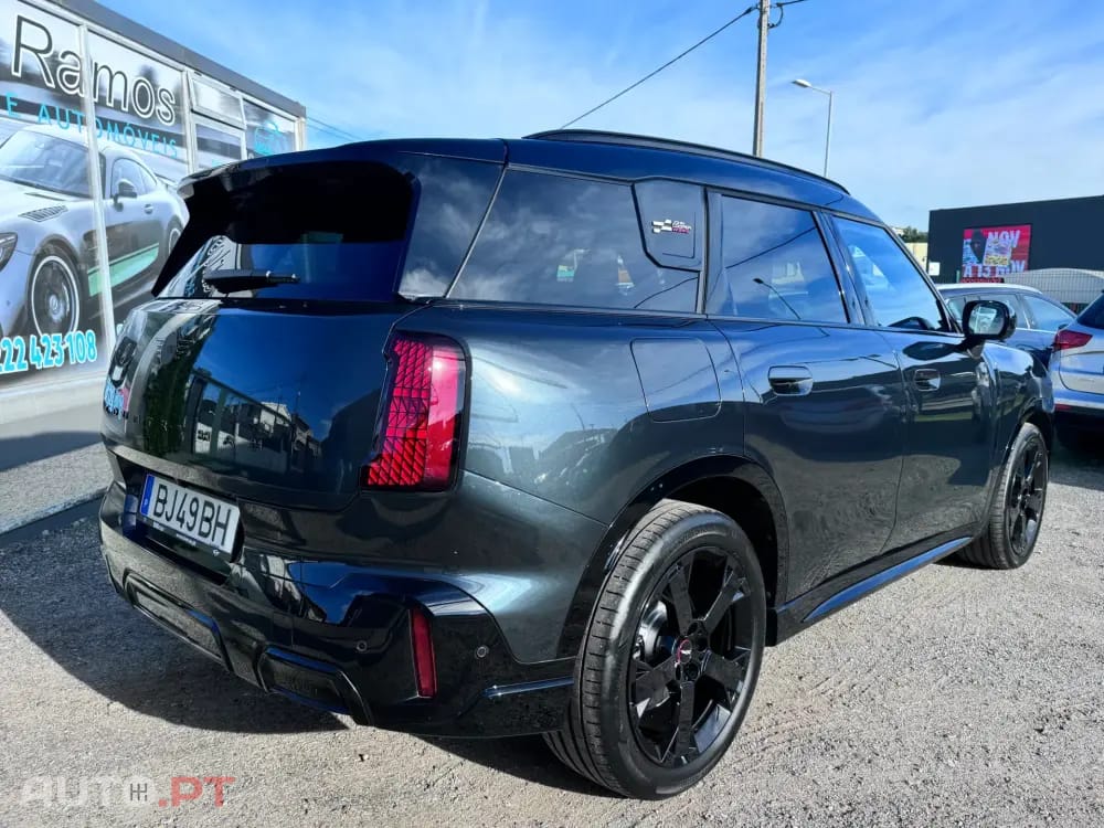 MINI Countryman John Cooper Works Auto