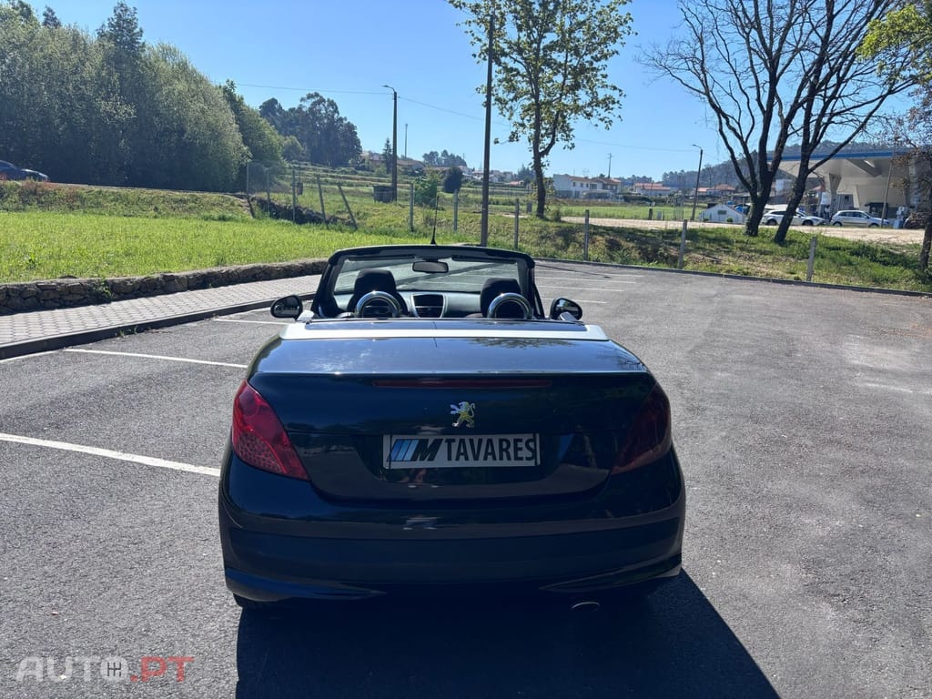Peugeot 207 CC 1.6 HDi FAP