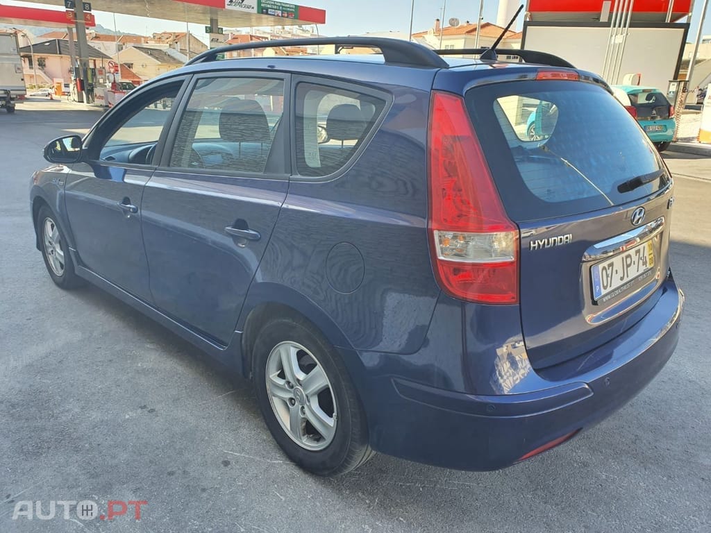 Hyundai i30 1.6 CRDI blue Comfort