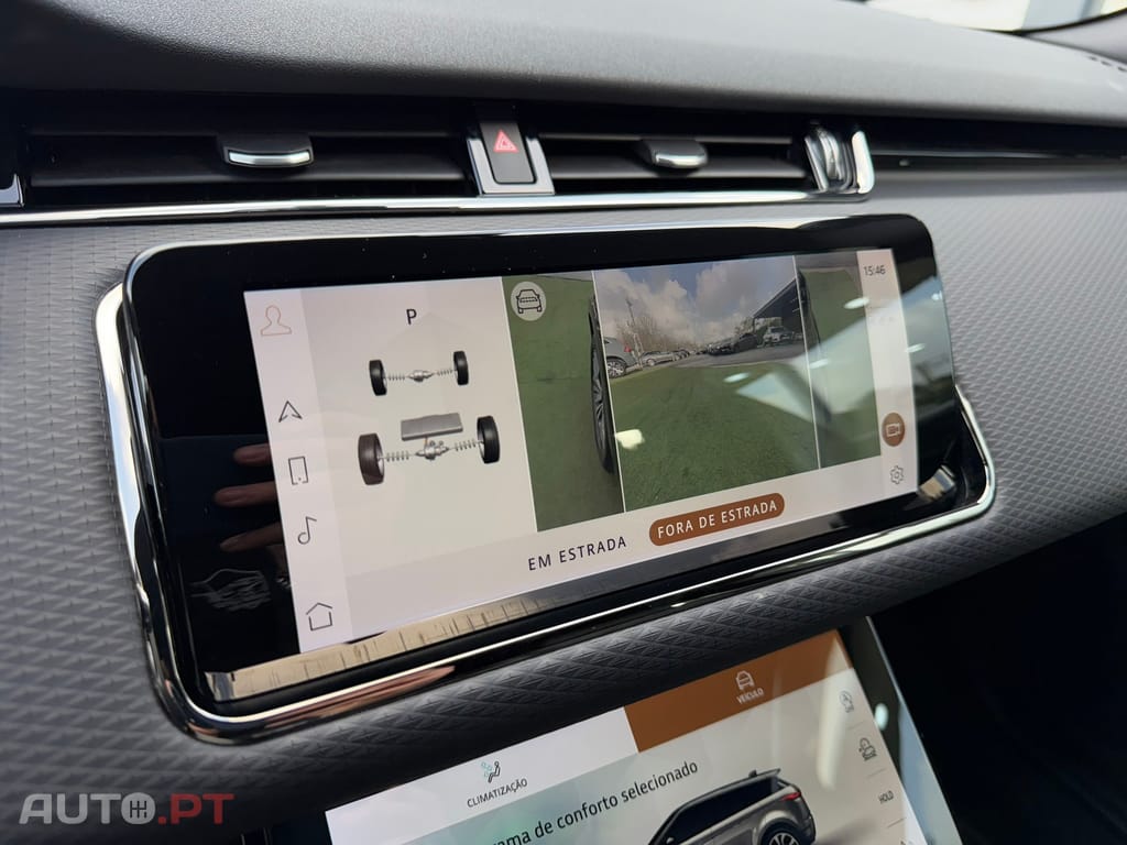 Land Rover Evoque 1.5 P300e AWD R-Dynamic S Auto