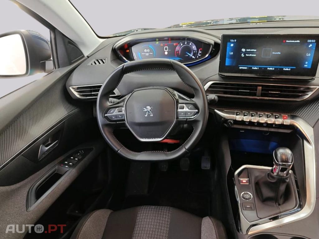 Peugeot 5008 Active