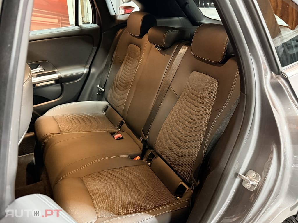 Mercedes-Benz GLA 250 e Progressive