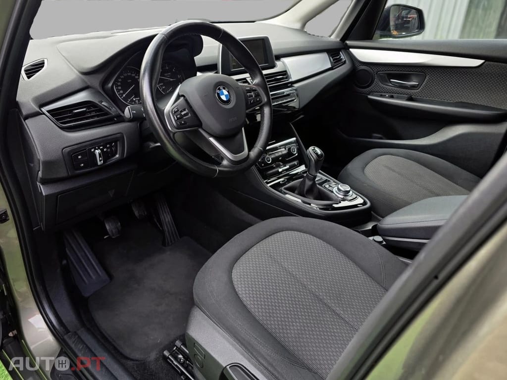 BMW 216 d CORPORATE BUSINESS EDITION