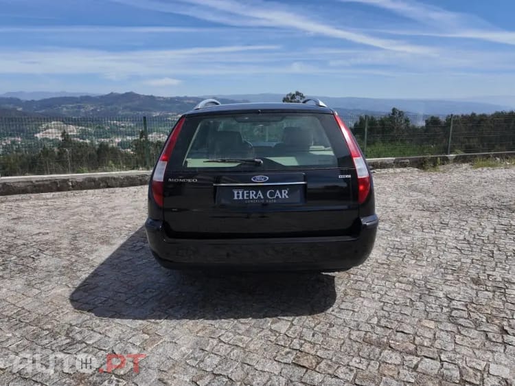 Ford Mondeo SW Outro
