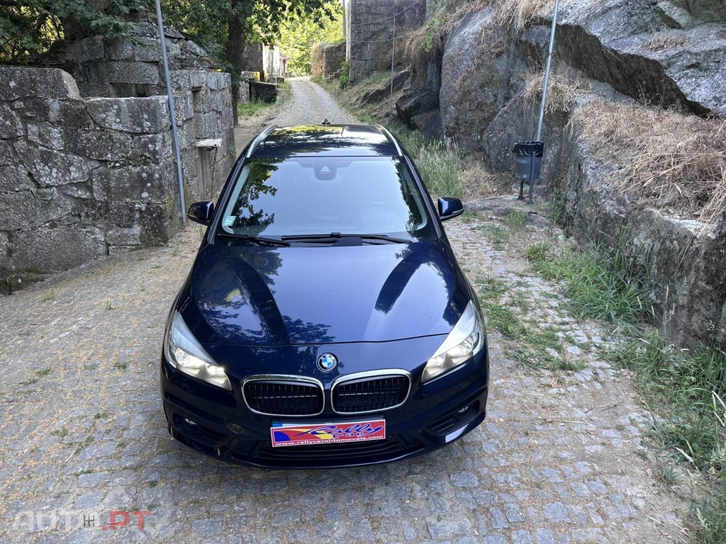BMW 216 d Line Luxury