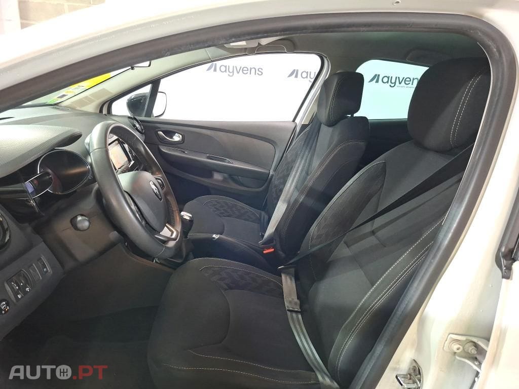 Renault Clio 0.9 TCe Limited Bi-Fuel