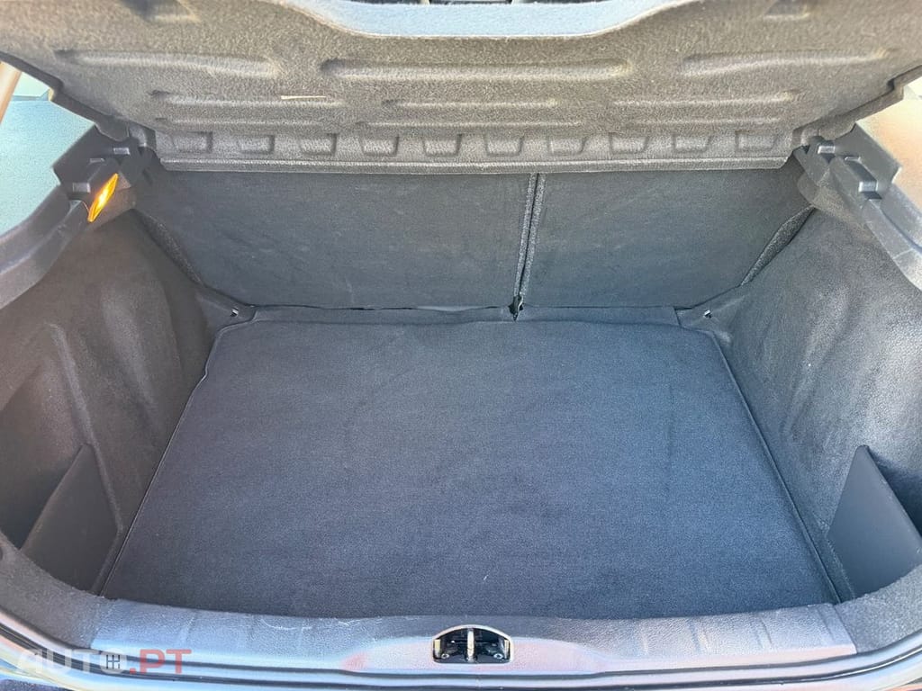 Citroen C4 1.6 HDi VTR Pack