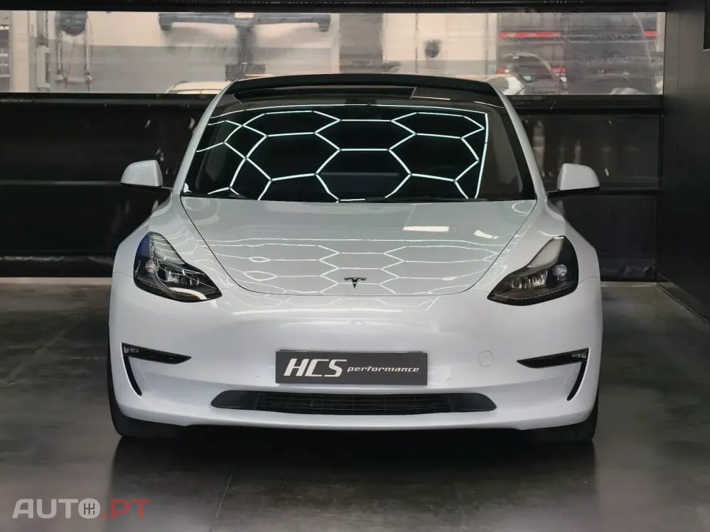 Tesla Model 3 Performance Tração Integral