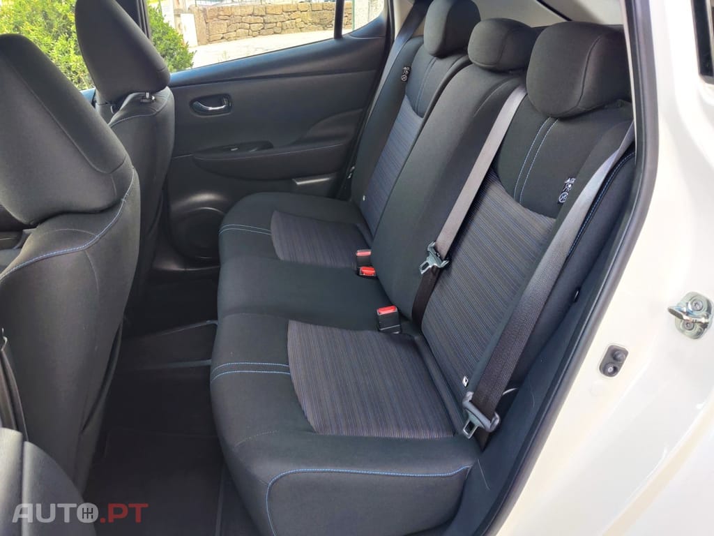 Nissan Leaf 40 kWh ACENTA