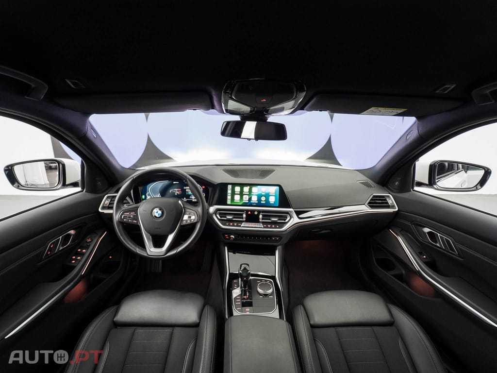 BMW 320 e Line Sport Auto