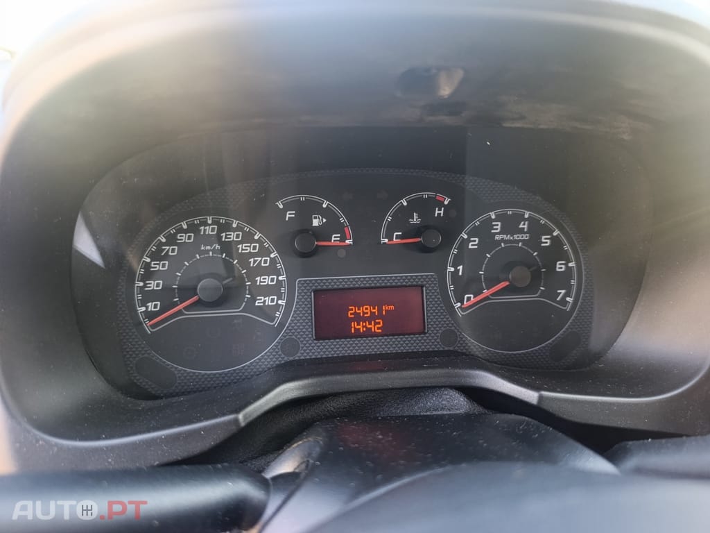 Fiat Fiorino 1.3 M-jet Adventure