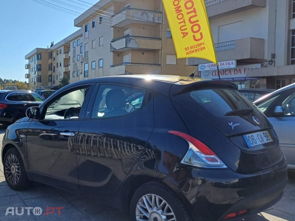 Lancia Ypsilon 1.2 S&S Fashion