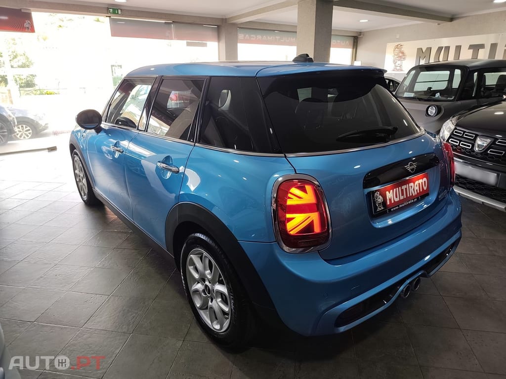 MINI Cooper Cooper S