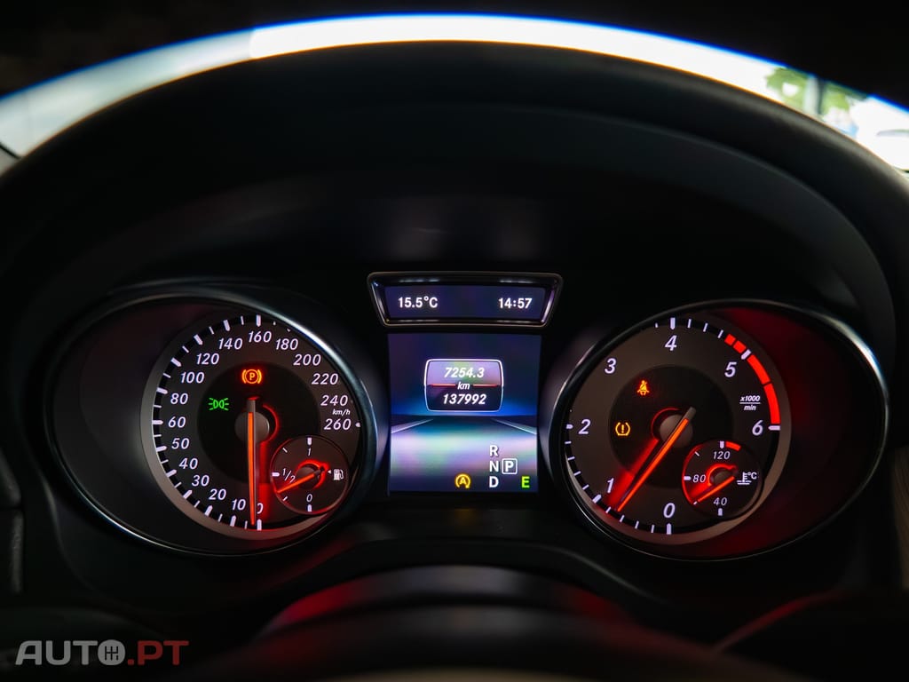 Mercedes-Benz CLA 200 d Shooting Brake Urban Aut.