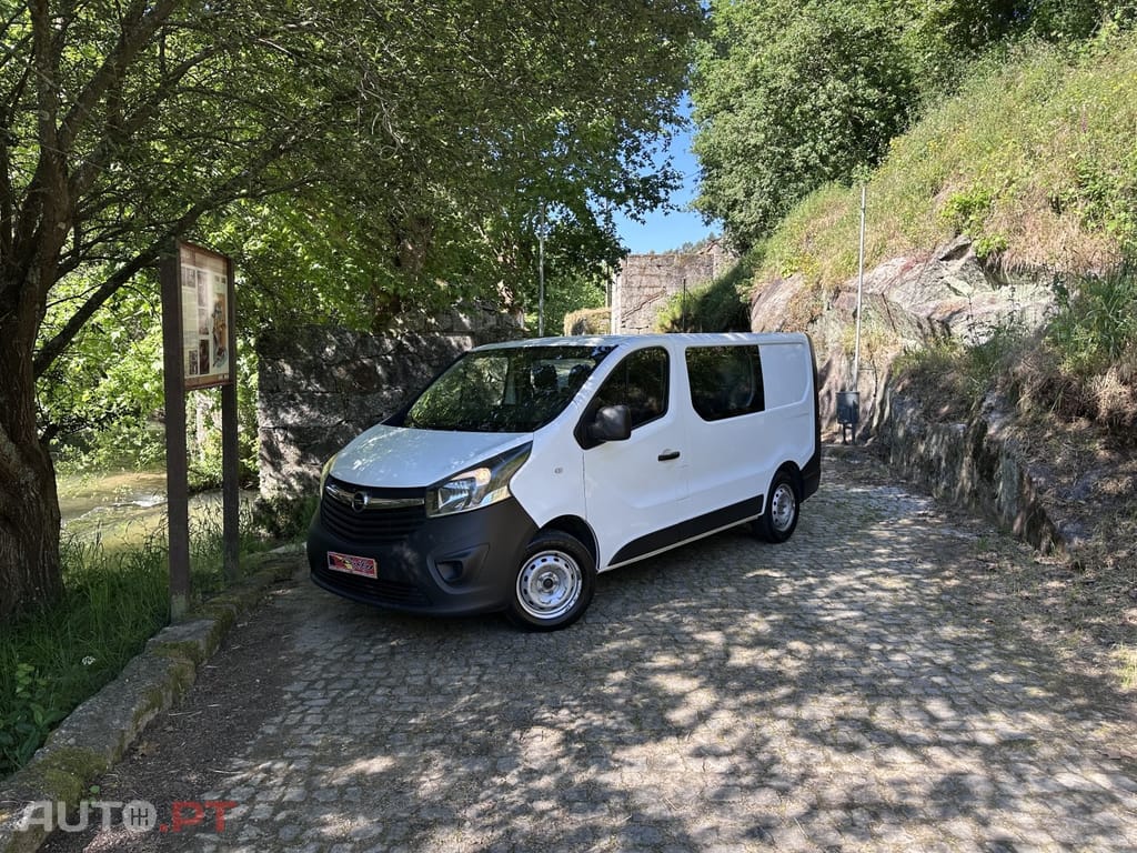 Opel Vivaro 1.6 CDTi L1H1 2.7T