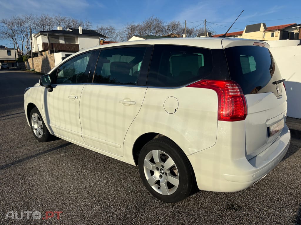 Peugeot 5008 1.6 HDi 7L Allure