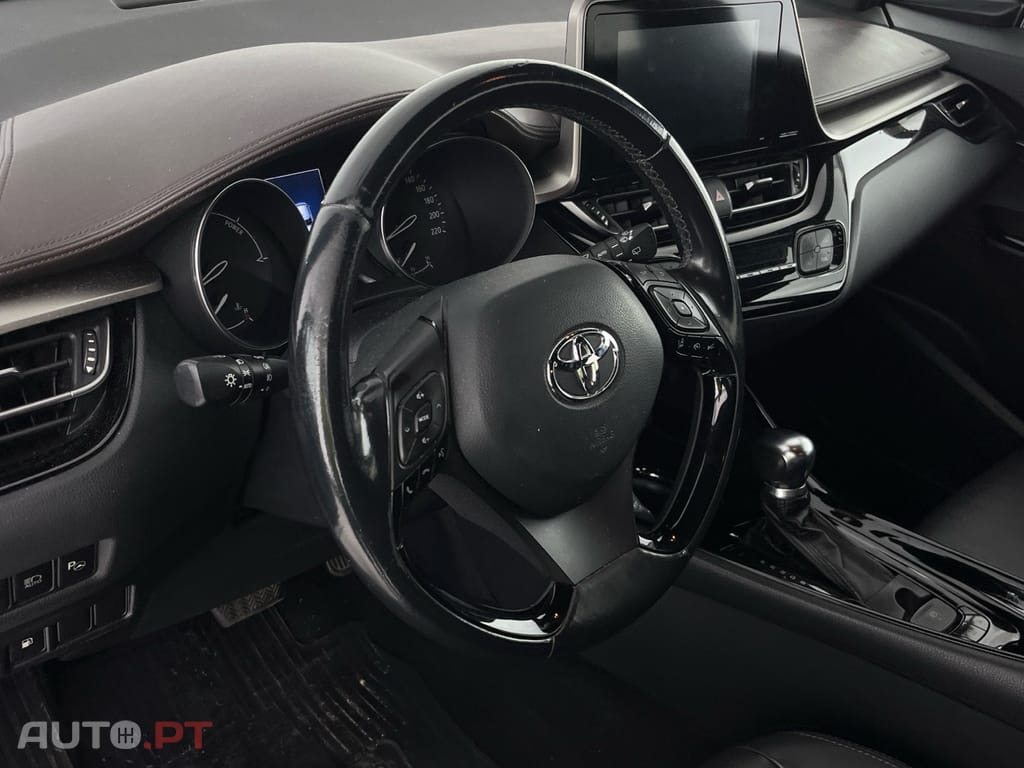 Toyota C-HR 1.8 HSD Exclusive