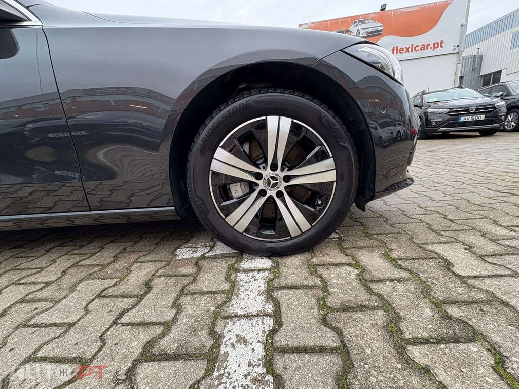 Mercedes-Benz 300 Avantgarde