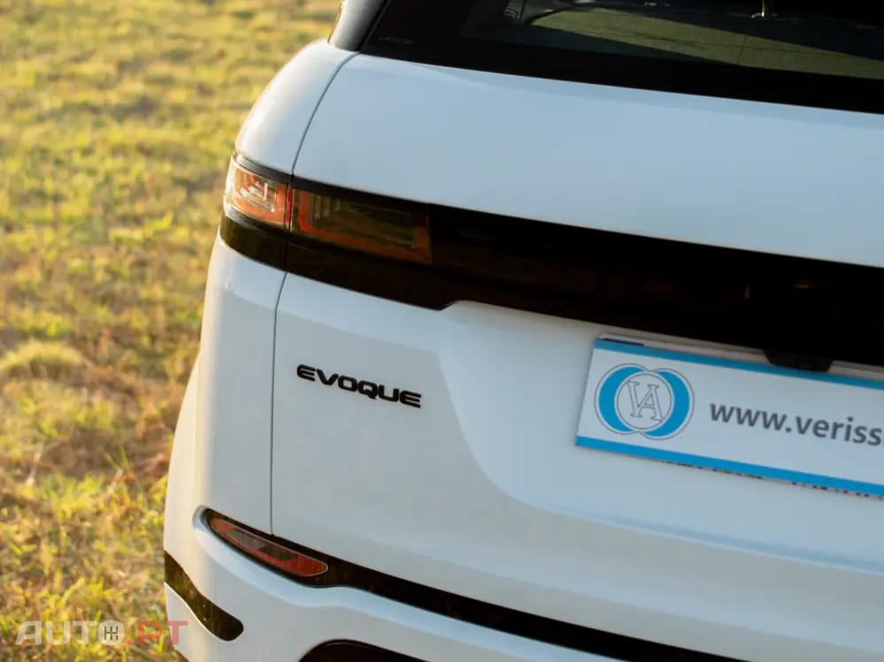 Land Rover Evoque 2.0 D150 AWD R-Dynamic Auto