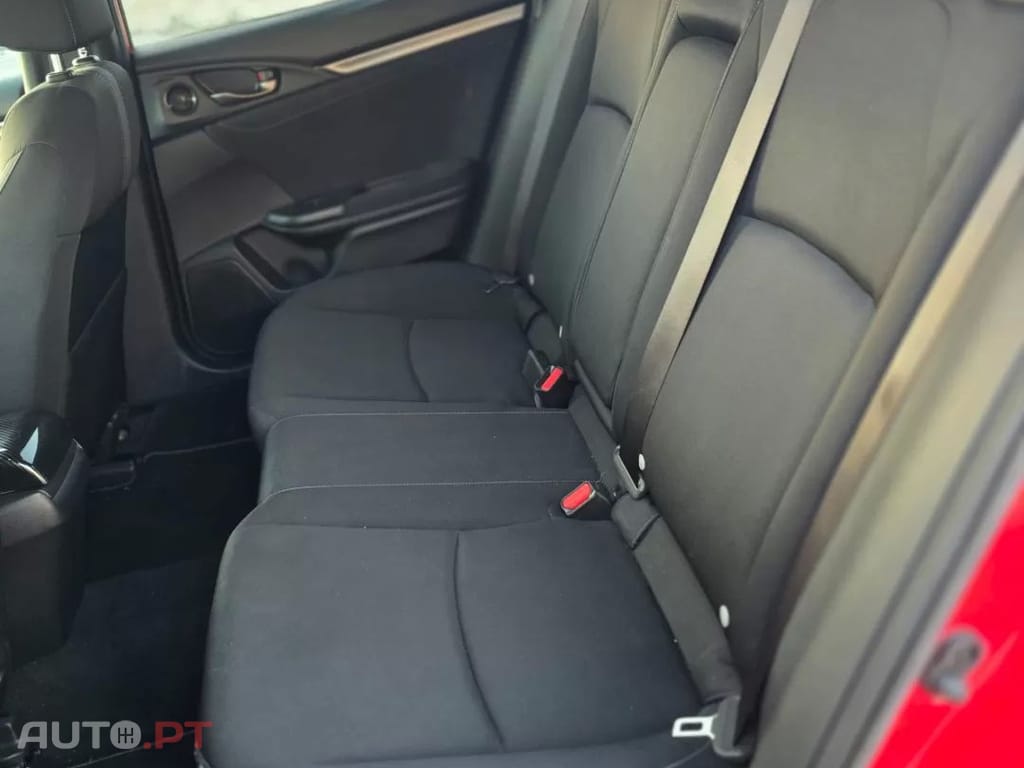 Honda Civic 1.0 i-VTEC Elegance