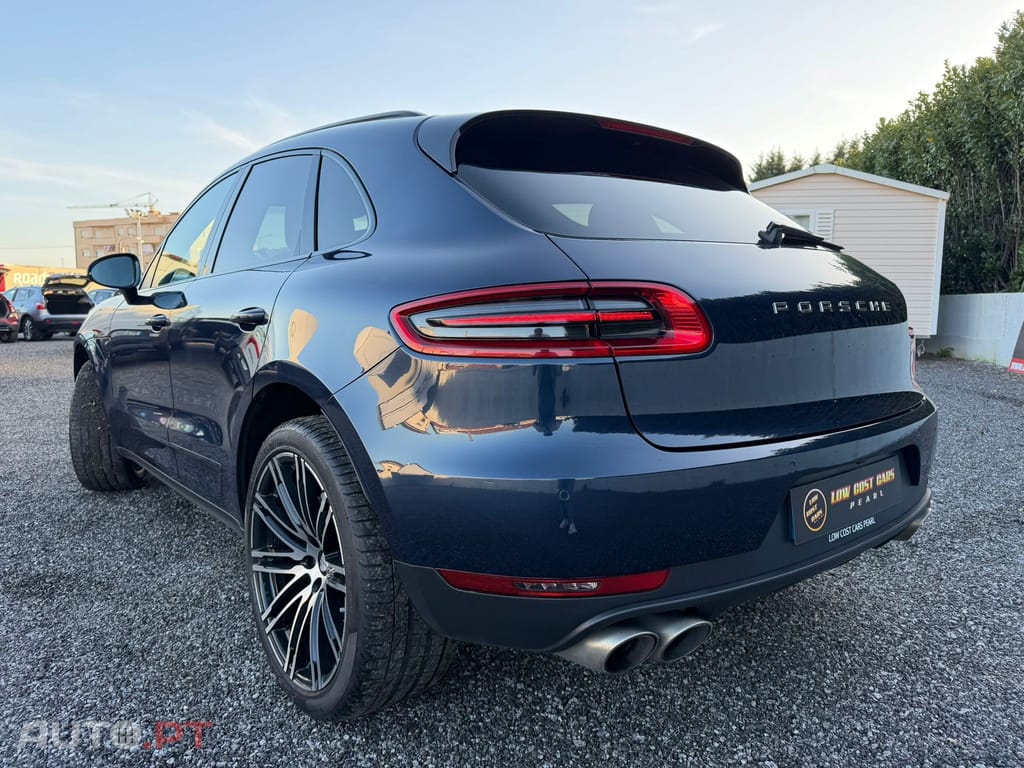 Porsche Macan S