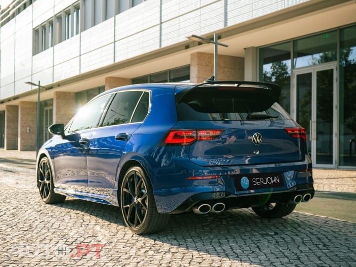Volkswagen Golf 2.0 TSI R DSG