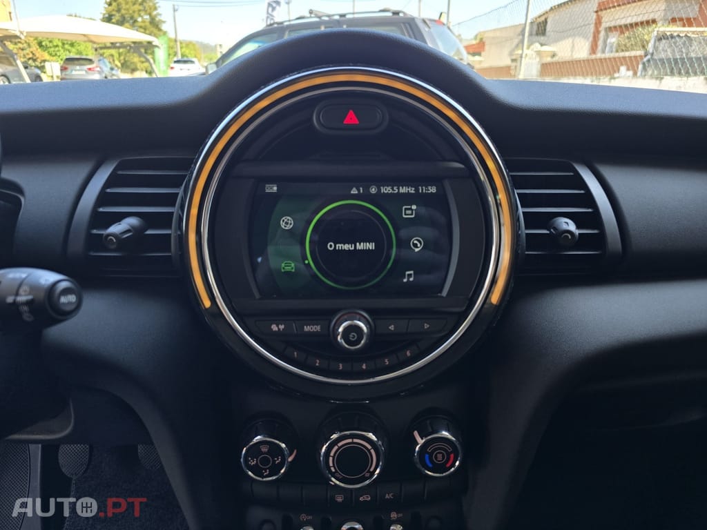 MINI Cooper ONE FIRST