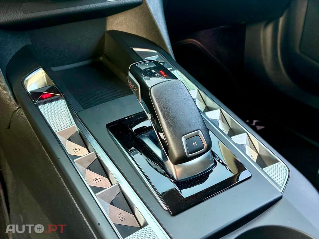 DS DS3 Crossback EAT 8