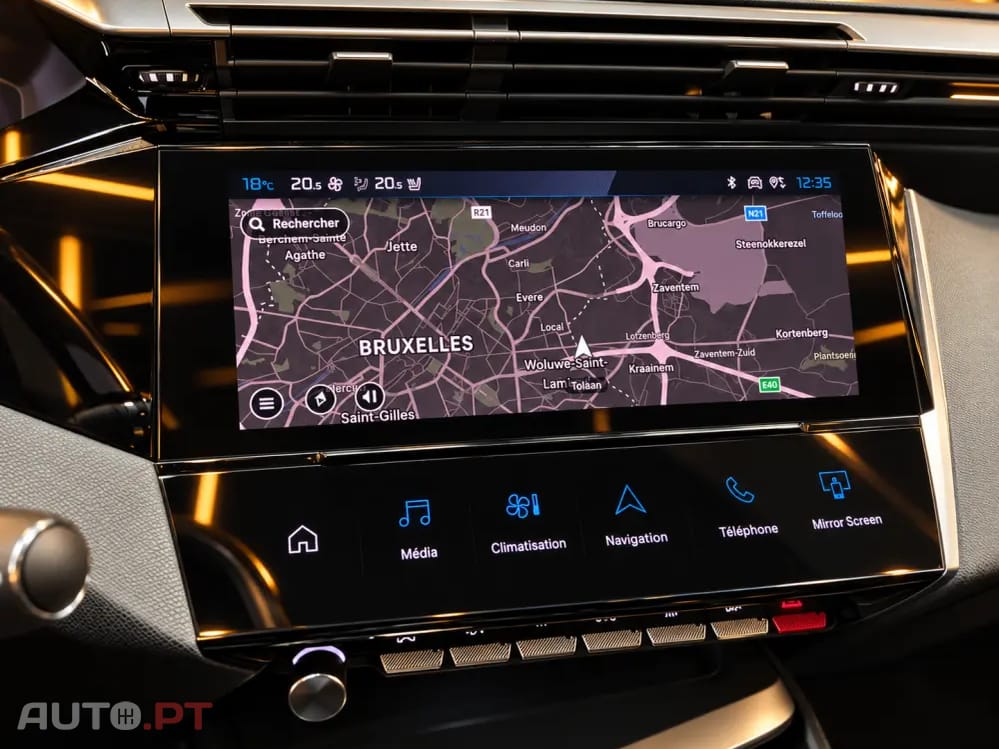 Peugeot 408 1.6 Hybrid Allure Pack e-EAT8