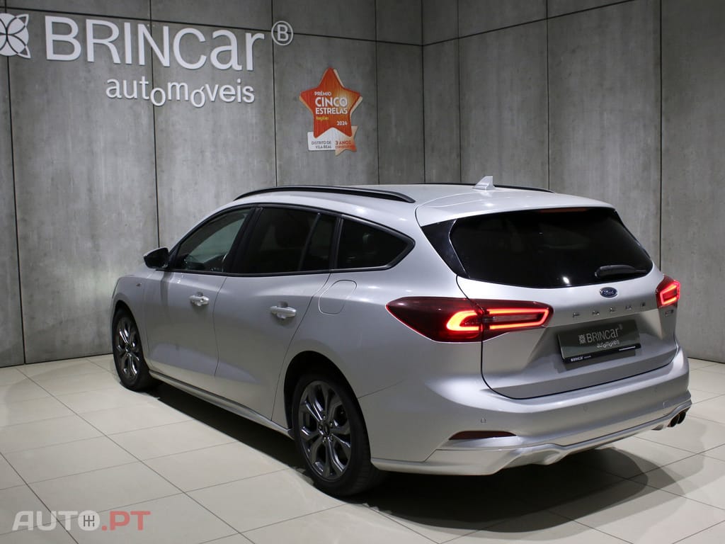 Ford Focus SW 1.0 EcoBoost MHEV ST-Line