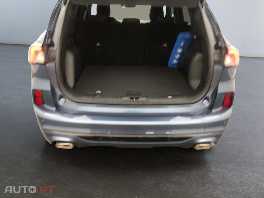 Ford Kuga 2.5 Powershift FHEV ST-Line