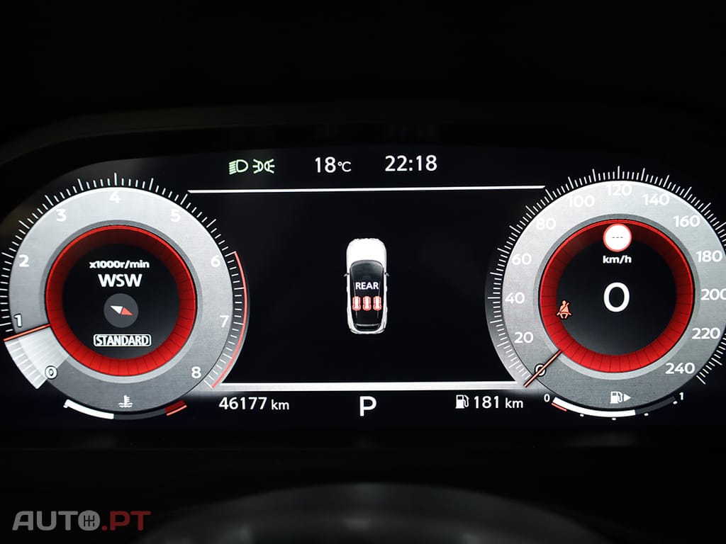 Nissan Qashqai Qashqai 1.3 DIG-T N-Connecta LED Xtronic