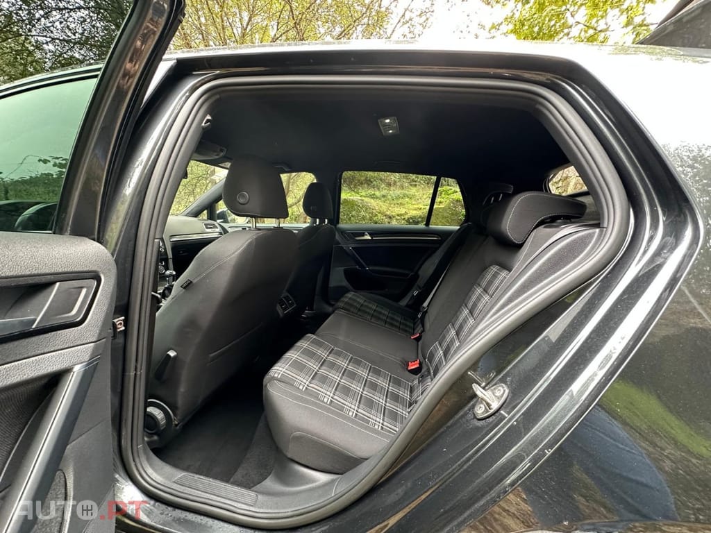 Volkswagen Golf GTD BlueMotion
