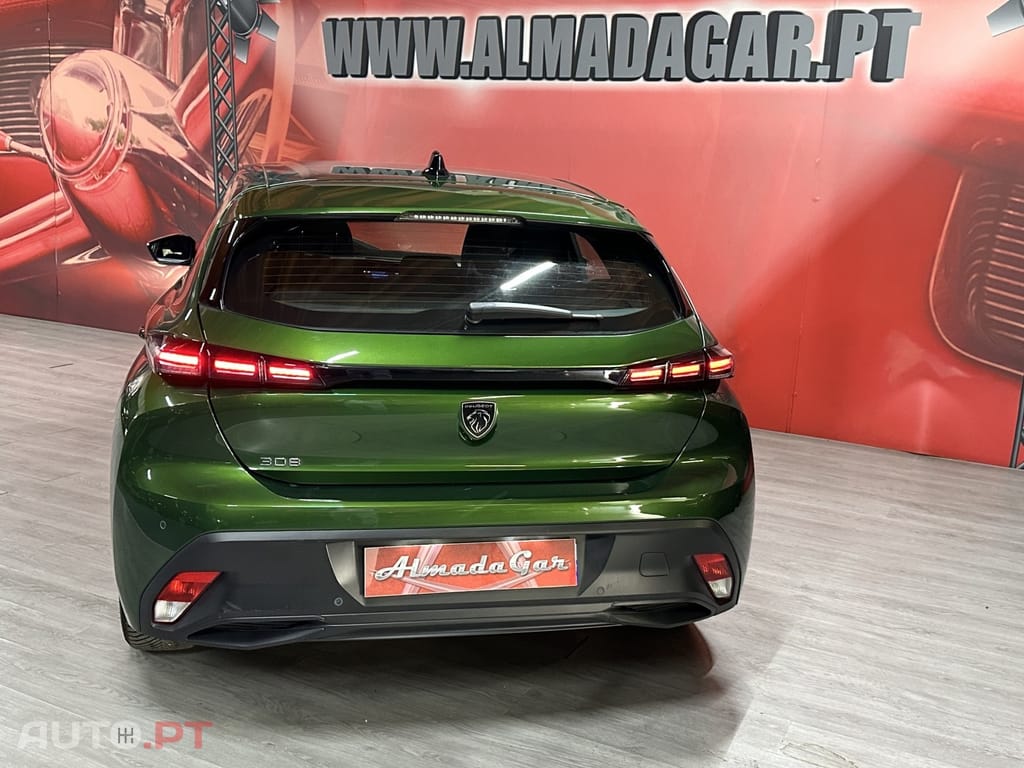 Peugeot 308 PureTech 130 EAT8 Active Pack
