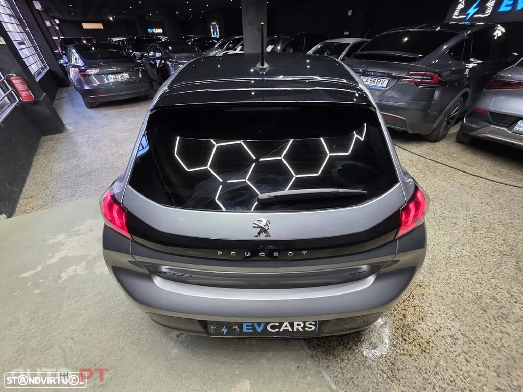 Peugeot E-208 50 kWh GT Line