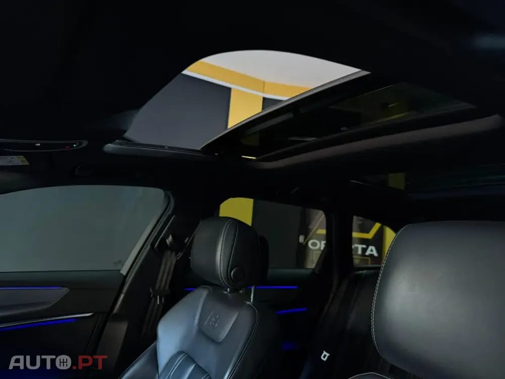 Audi A6 Avant Sport 40 TDI quattro S line HUD Matrix Black Edition — fotografia 13