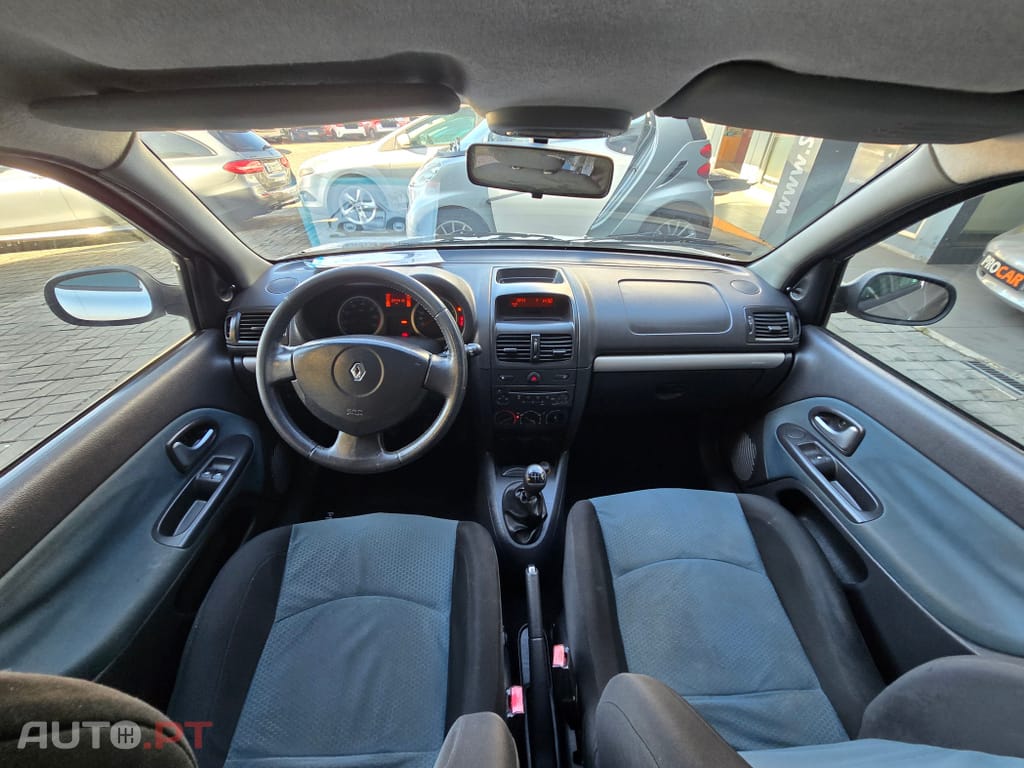 Renault Clio 1.2 16V Confort