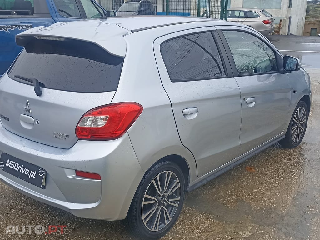 Mitsubishi Space Star 1.2 Intense Connect Edition