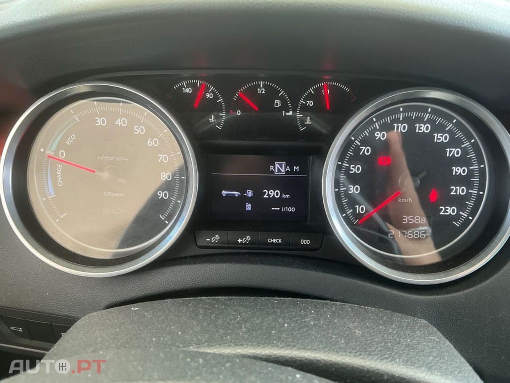 Peugeot 508 RXH 2.0 HDi Hybrid4